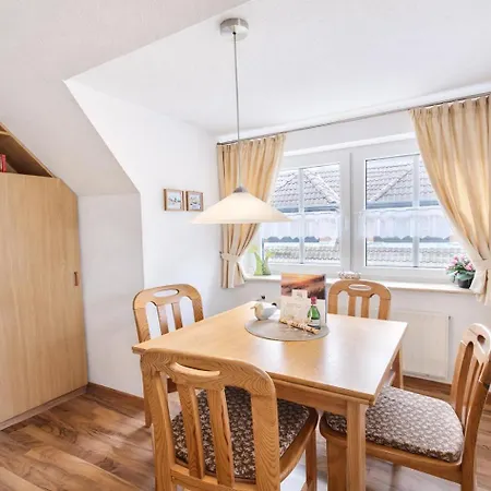Διαμέρισμα Ferienwohnung-seebaer-mit-flair-und-balkon-im-schoenen-ort-werdum